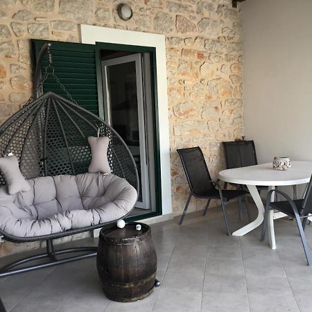 Stein Haus Villa Pirovac Exterior foto