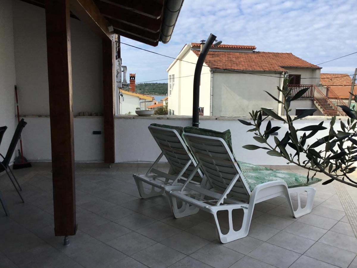 Stein Haus Villa Pirovac Exterior foto