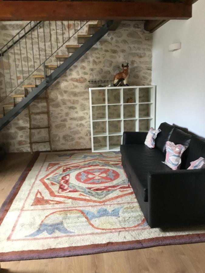Stein Haus Villa Pirovac Exterior foto